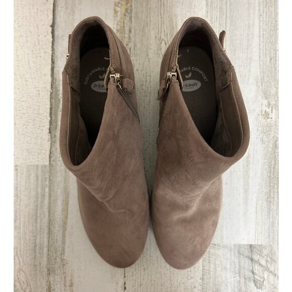 Dr Scholl's women's 10 tan faux suede wedge heel ankle boot buckle zip boho flap - Picture 2 of 8